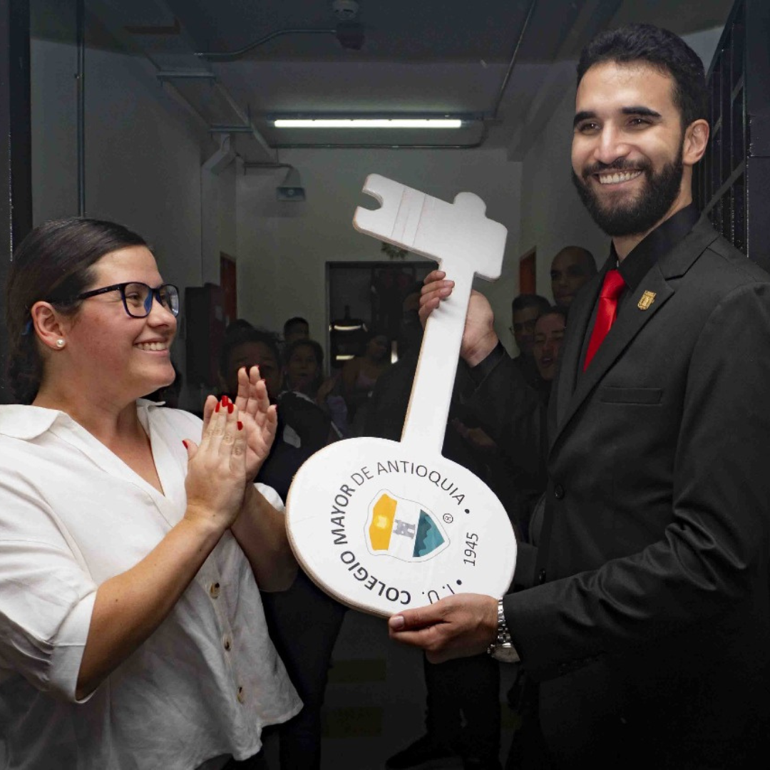 Con su nueva sede en la Comuna 1, Colmayor se convierte en la primera institución de educación superior con presencia en el  sector