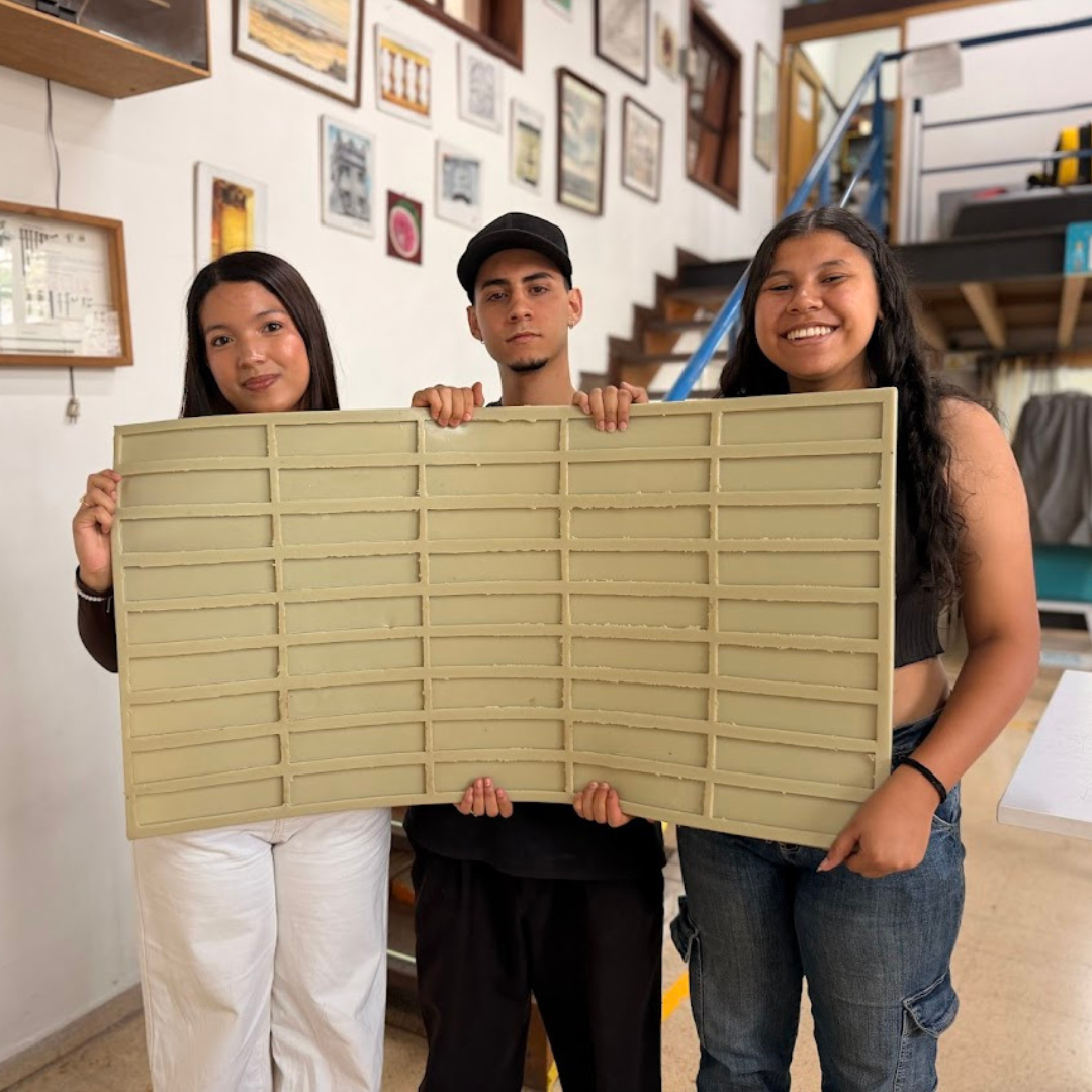 Estudiantes de Arquitectura participaron en workshop sobre innovación en acabados arquitectónicos