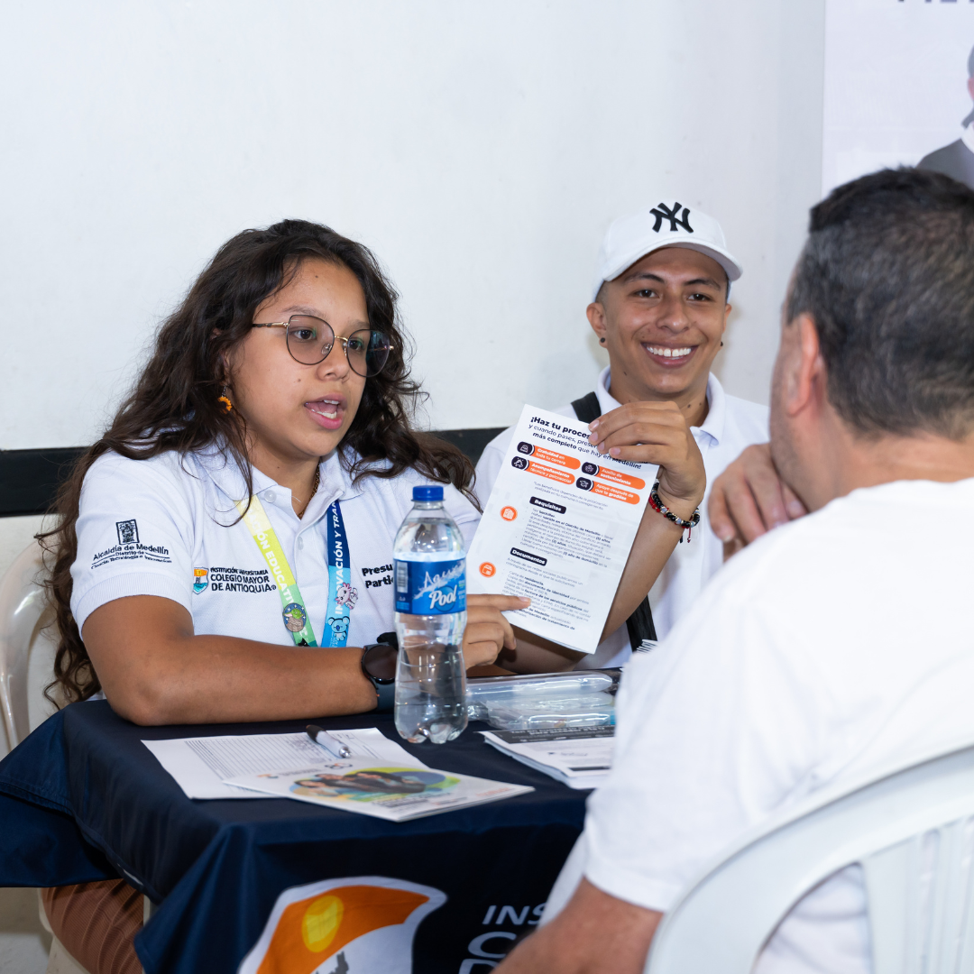 ¡Cetel continúa impactando en la comuna 9 con la Feria de Empleo y Servicios!